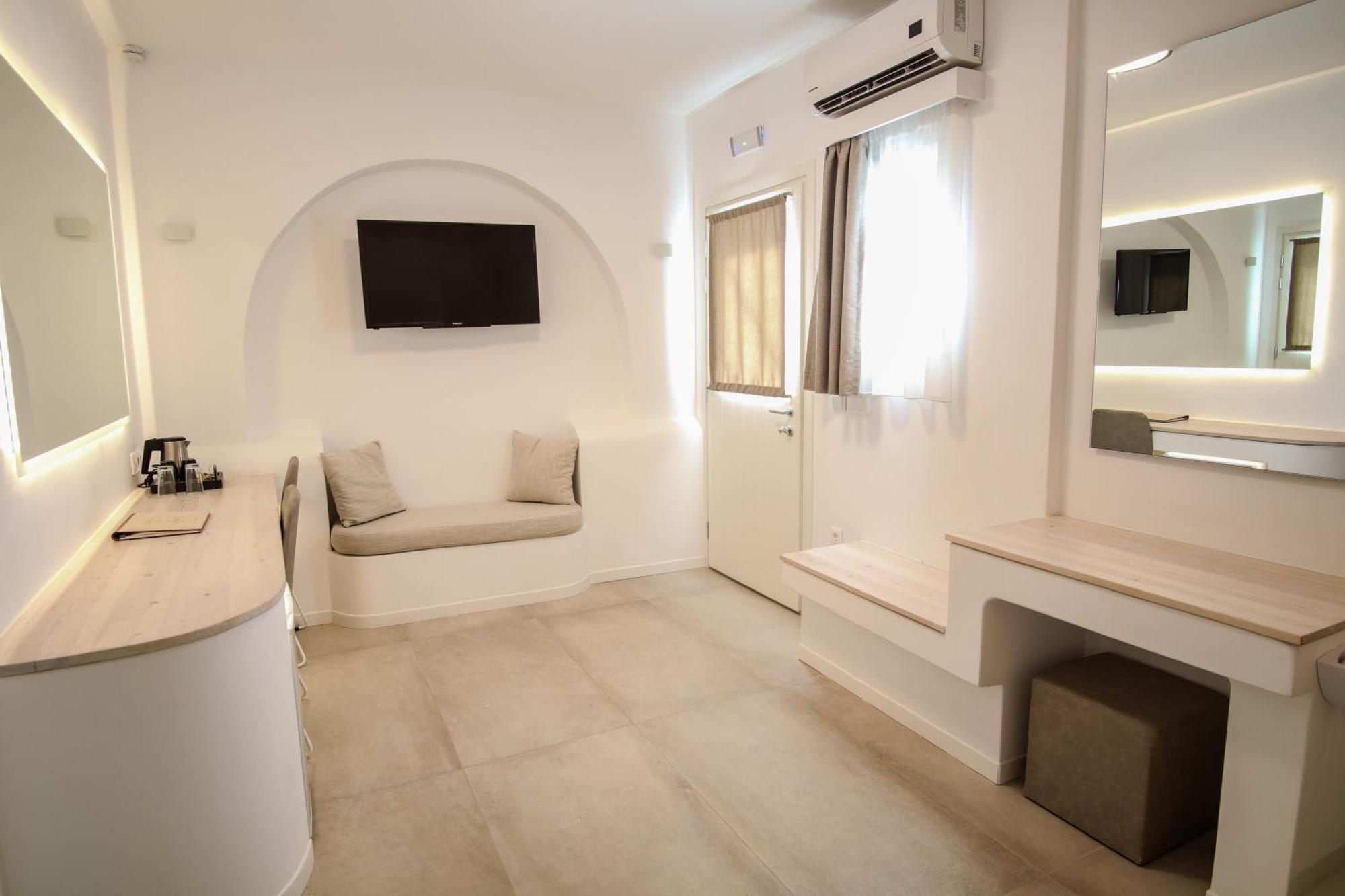 Kritikakis Village Hotel Иос Хора Екстериор снимка