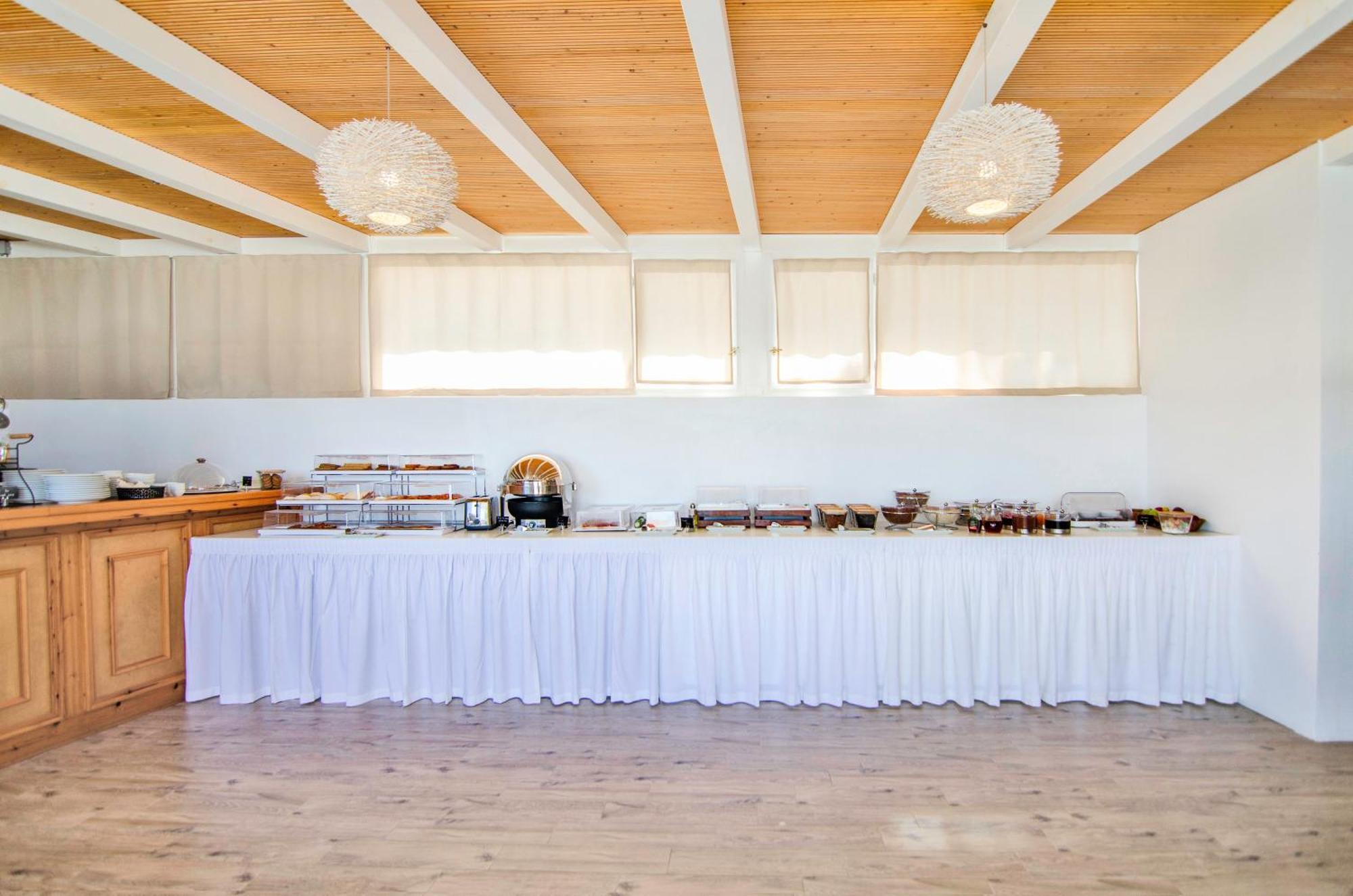 Kritikakis Village Hotel Иос Хора Екстериор снимка